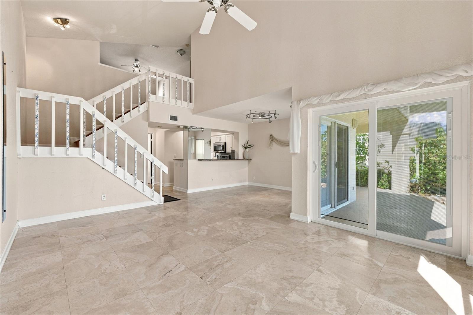 6101 MIRADA CIR — photo 12