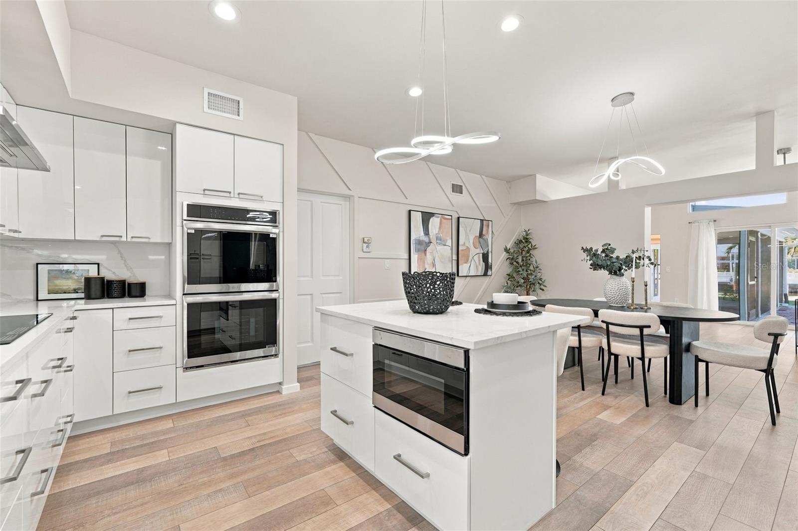 528 KEY ROYALE DR — photo 16