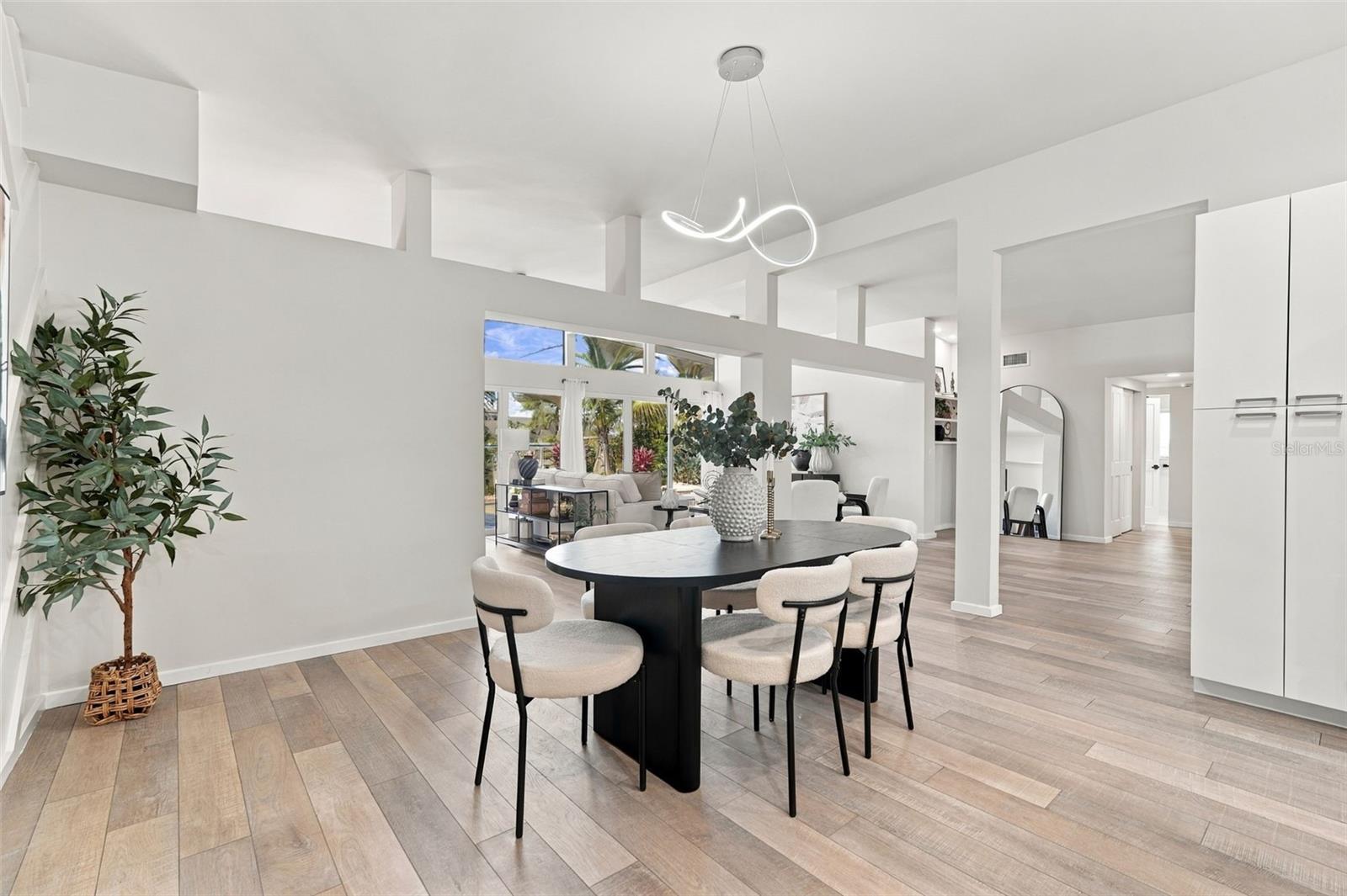 528 KEY ROYALE DR — photo 11