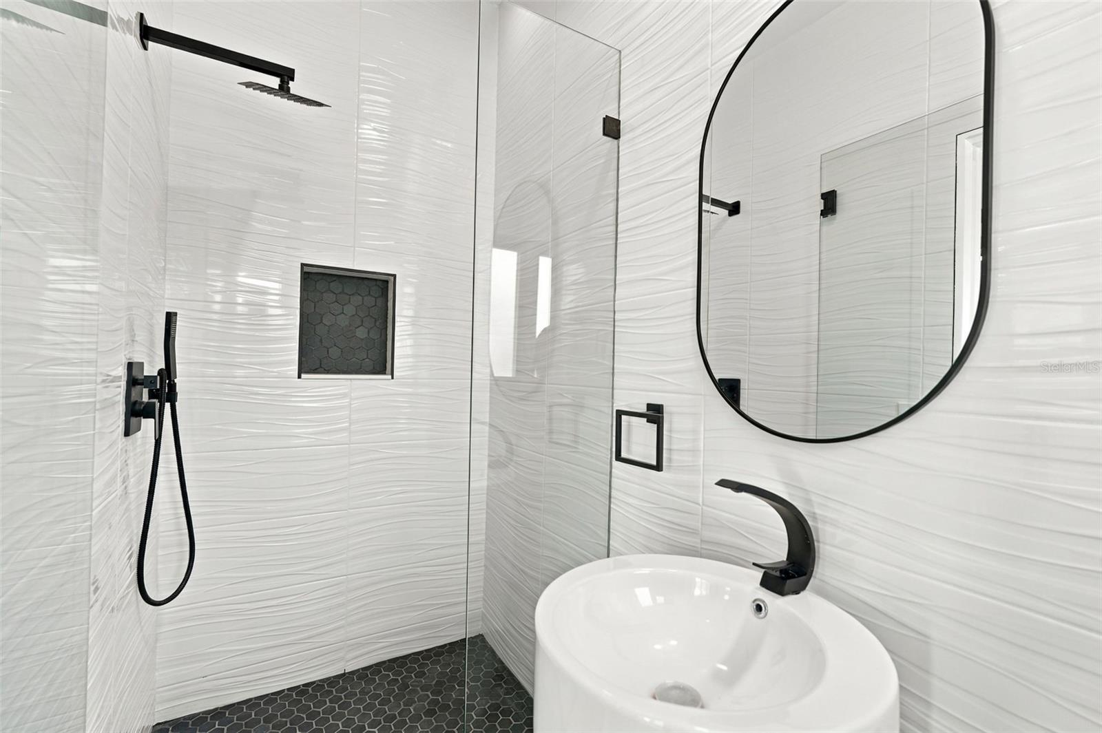 528 KEY ROYALE DR — photo 49