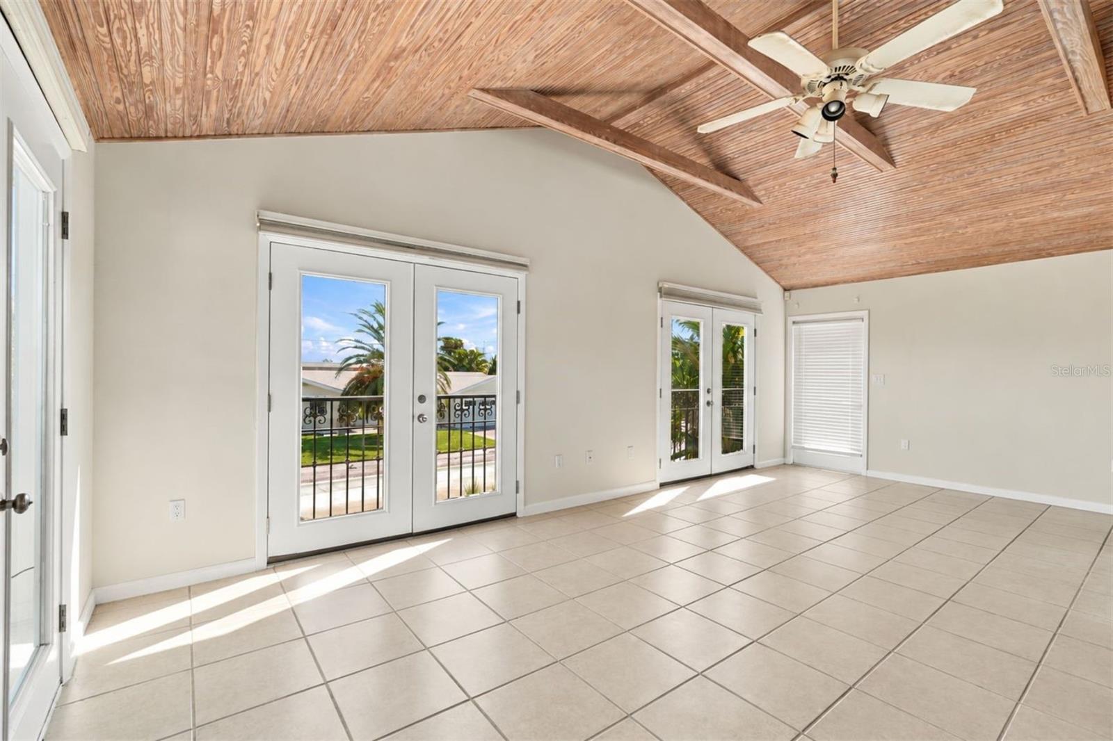 528 KEY ROYALE DR — photo 52