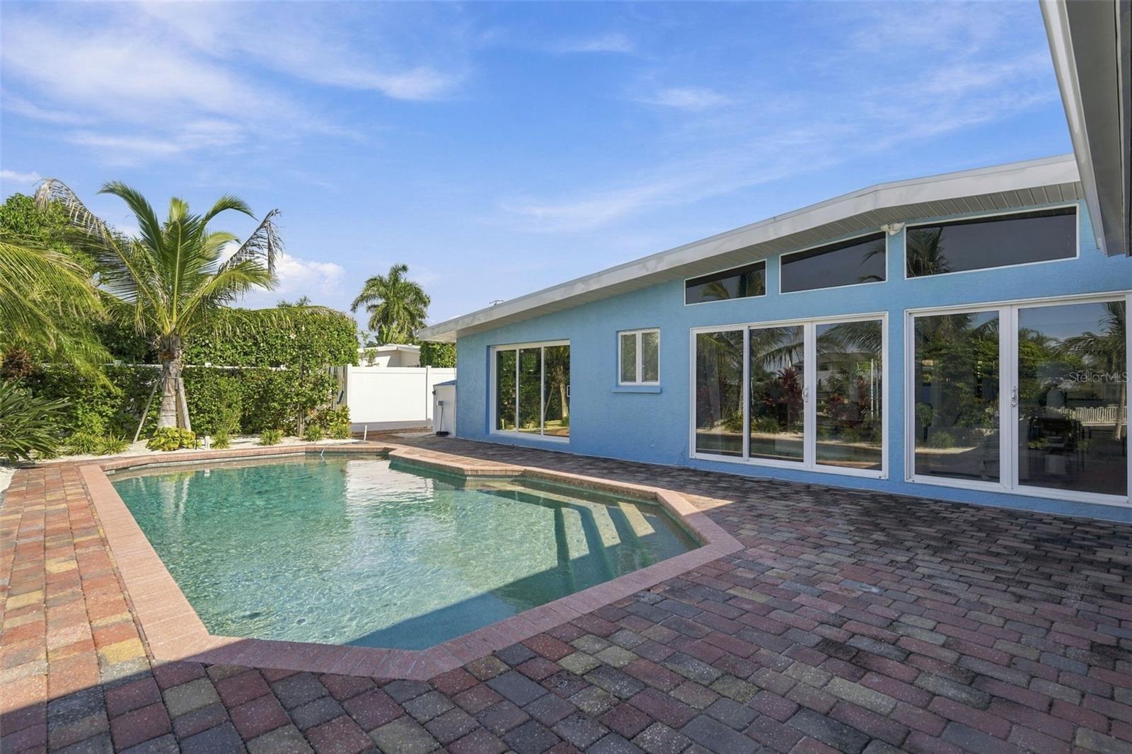 528 KEY ROYALE DR — photo 74