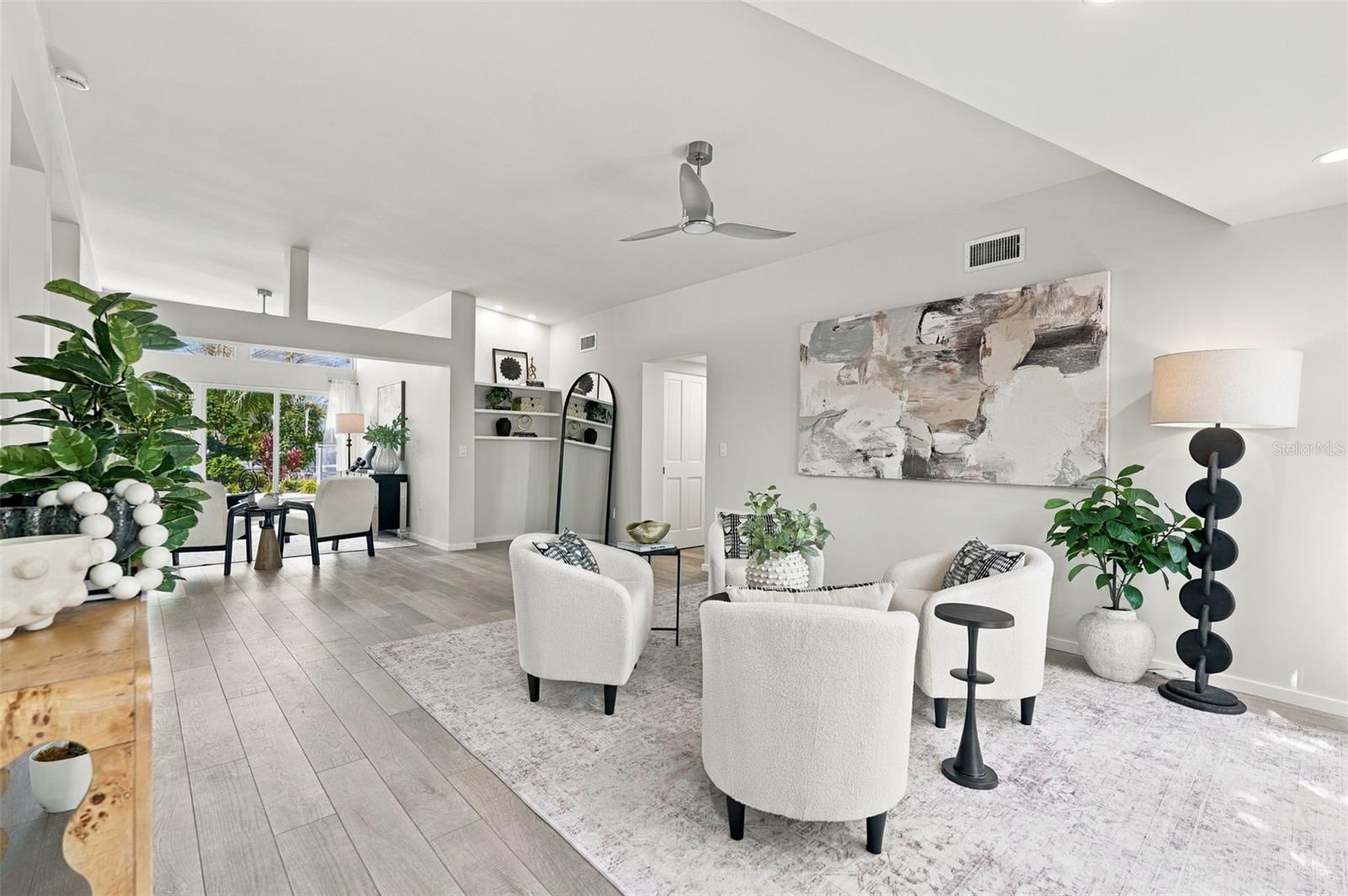 528 KEY ROYALE DR — photo 5