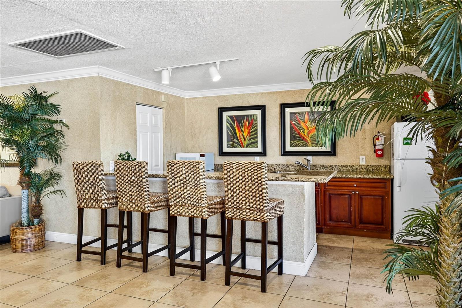 2555 CEDAR CYPRESS CT #2555 — photo 35
