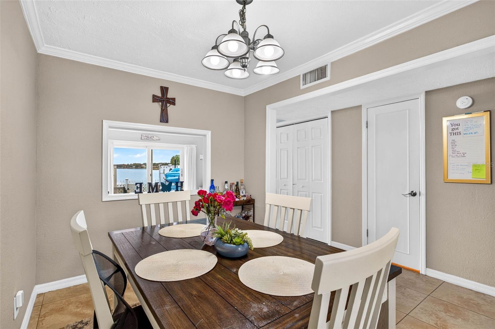 2555 CEDAR CYPRESS CT #2555 — photo 6