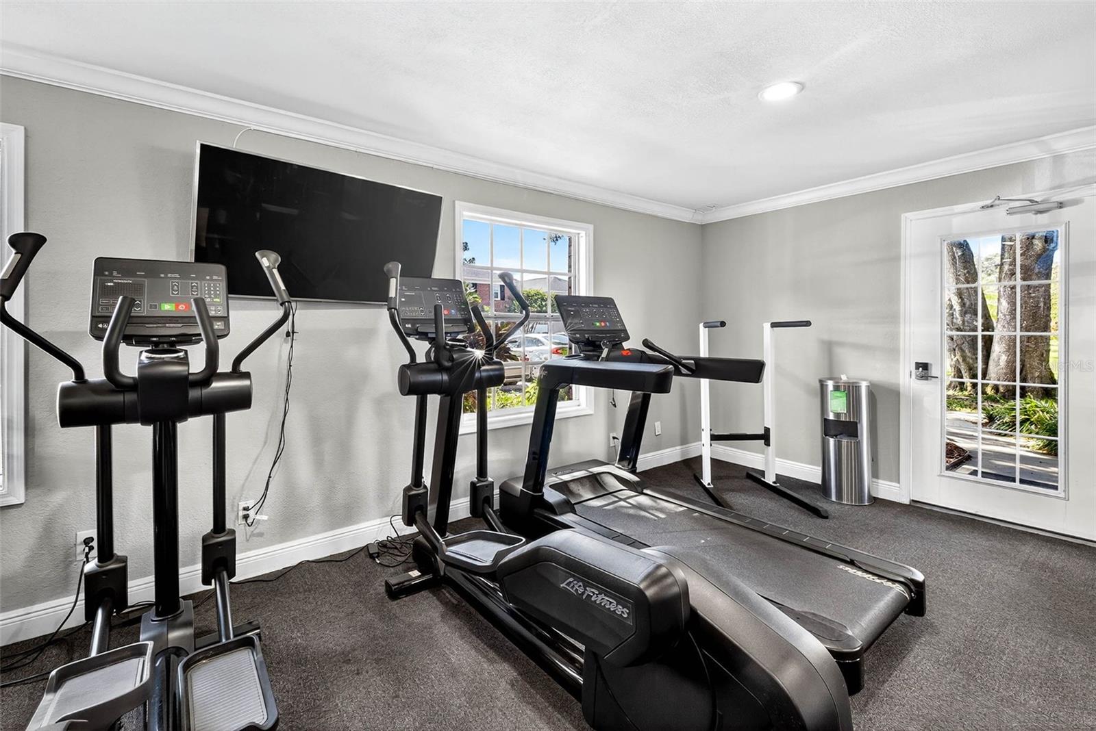 2555 CEDAR CYPRESS CT #2555 — photo 40