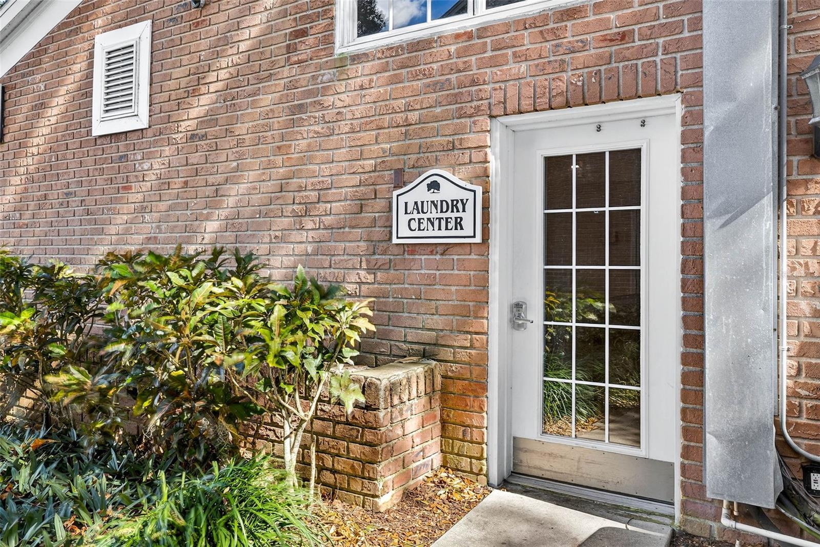 2555 CEDAR CYPRESS CT #2555 — photo 41