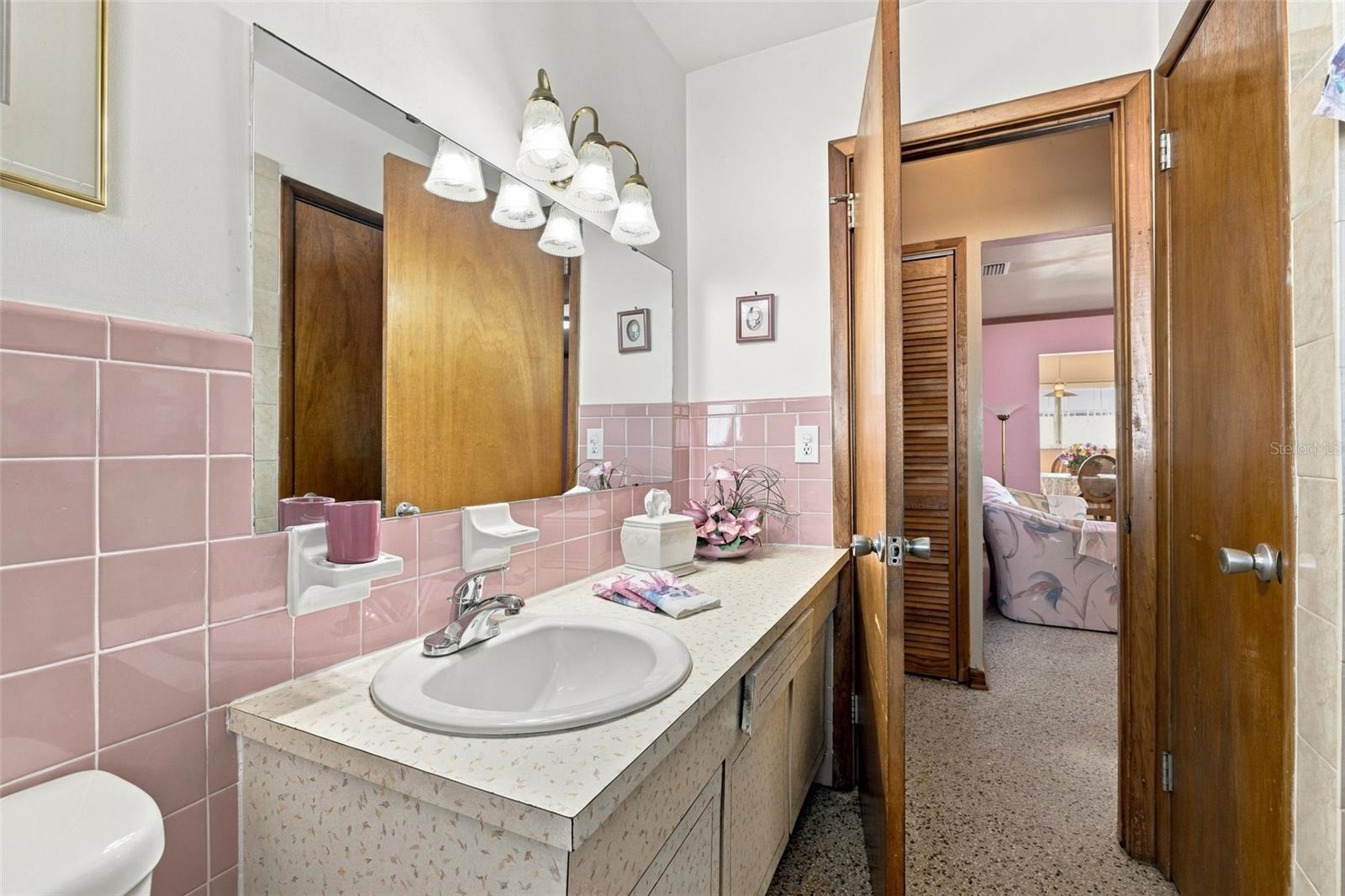 3409 W BRADDOCK ST — photo 19
