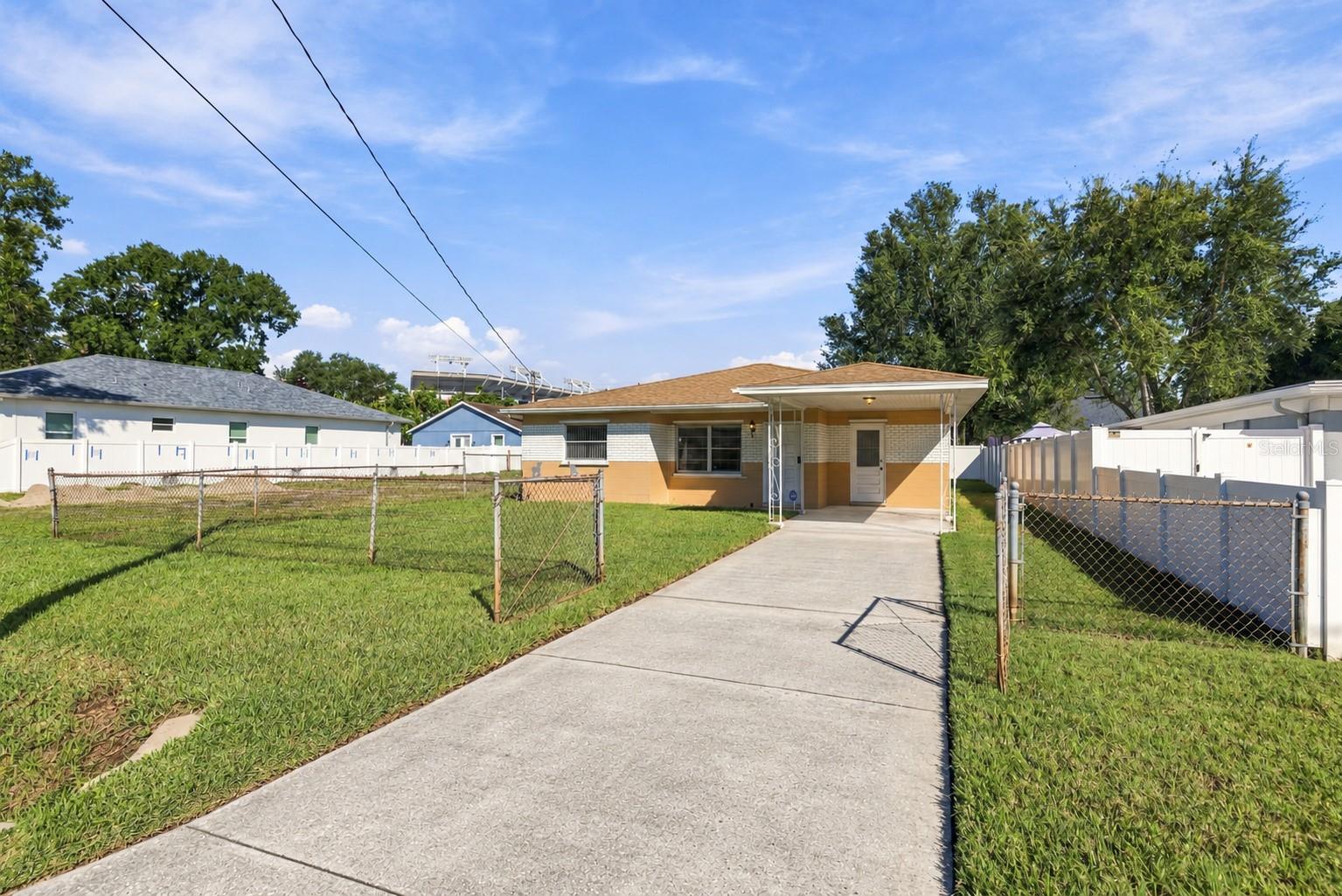 3409 W BRADDOCK ST — photo 3