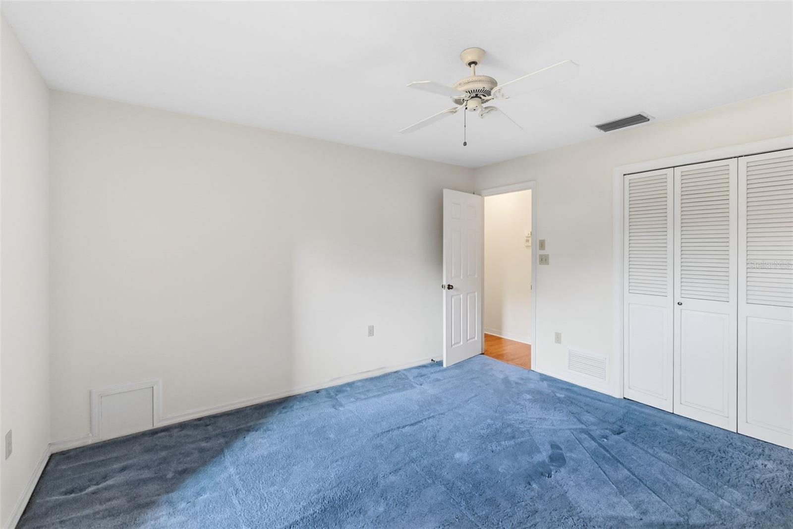 5122 KESTRAL PARK S — photo 25