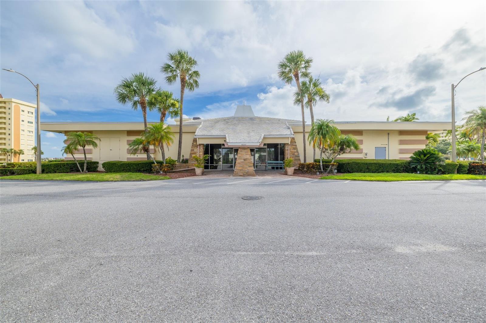 4525 COVE CIR #1002 — photo 31