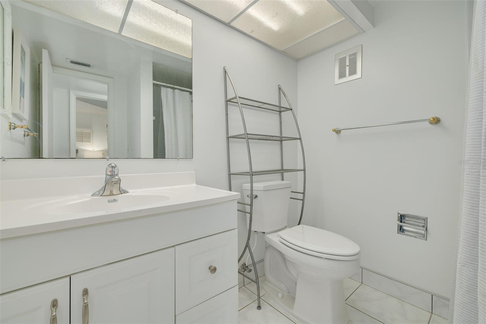 4525 COVE CIR #1002 — photo 21