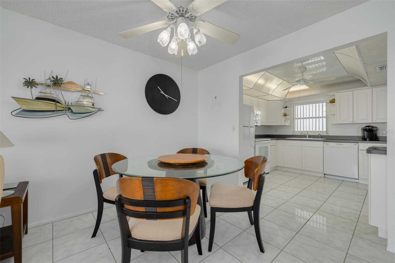 4525 COVE CIR #1002 — photo 9