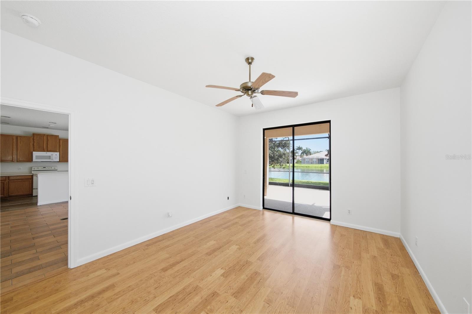 8013 STIRLING FALLS CIR — photo 27