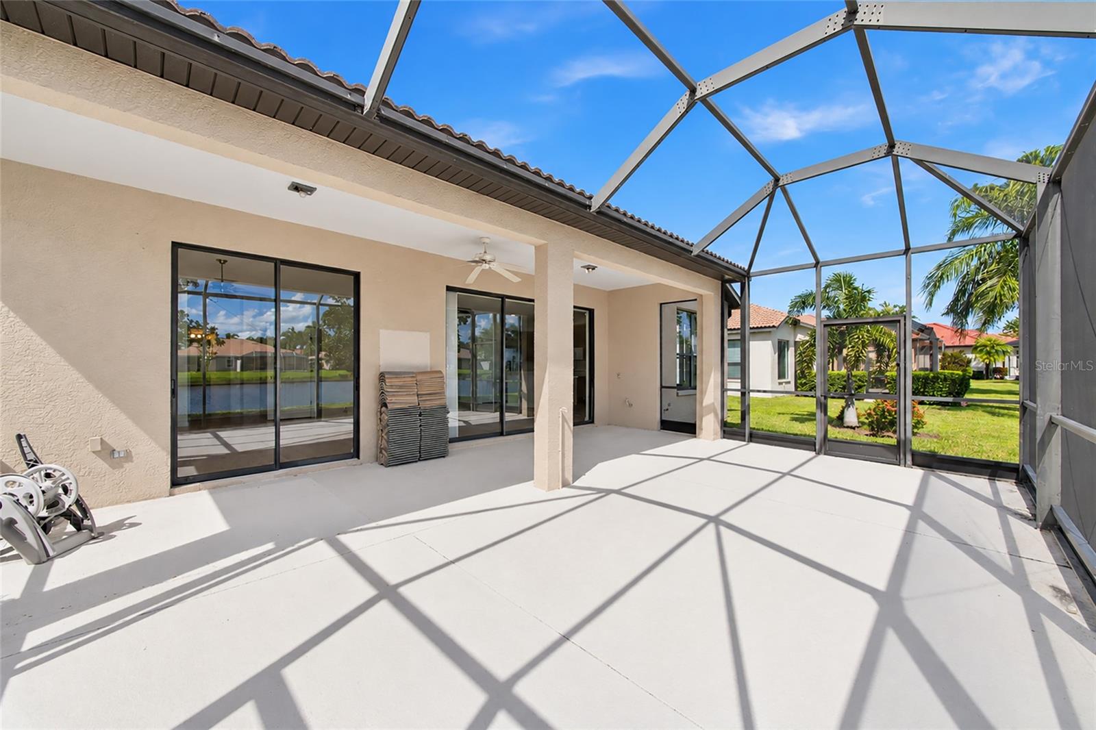 8013 STIRLING FALLS CIR — photo 37