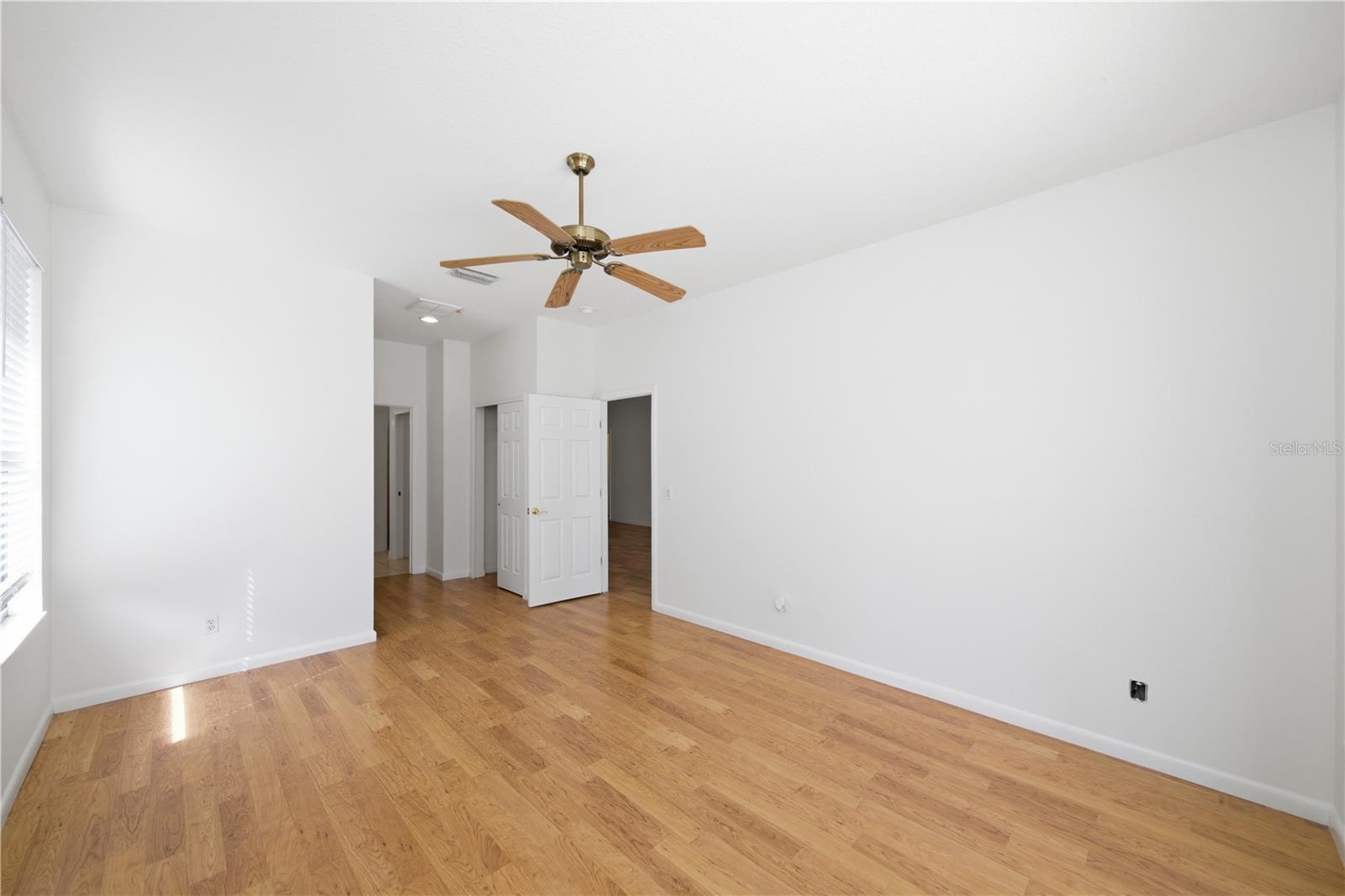8013 STIRLING FALLS CIR — photo 28