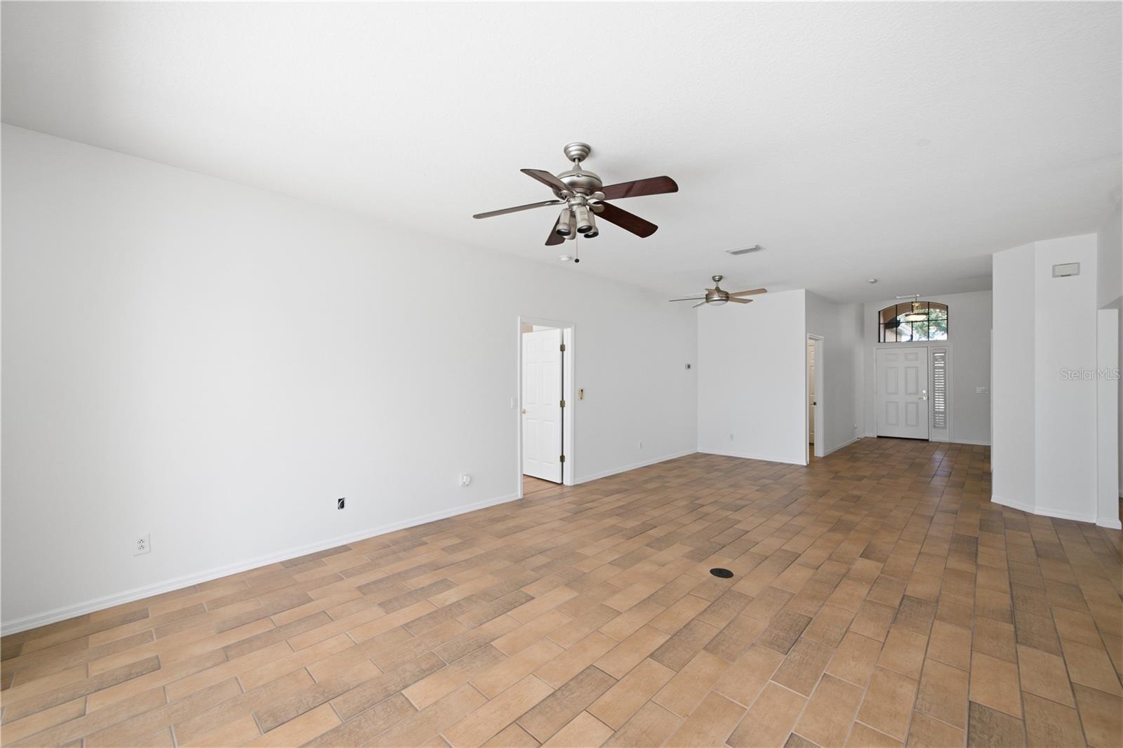 8013 STIRLING FALLS CIR — photo 14