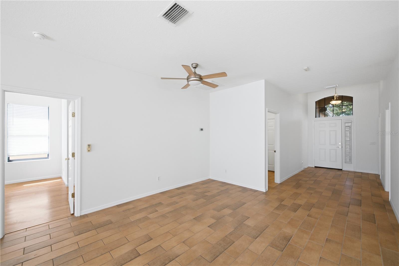 8013 STIRLING FALLS CIR — photo 5