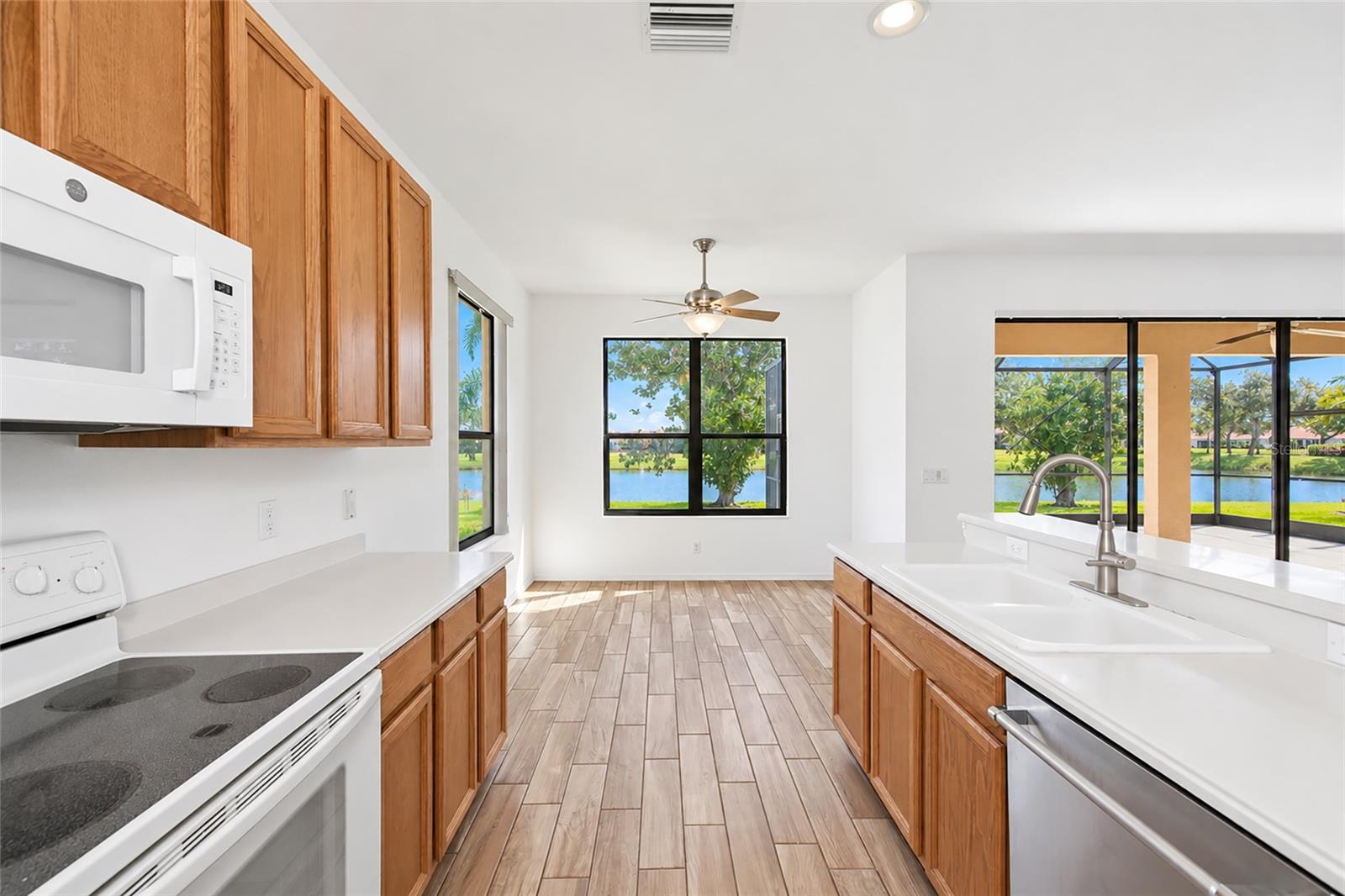 8013 STIRLING FALLS CIR — photo 16