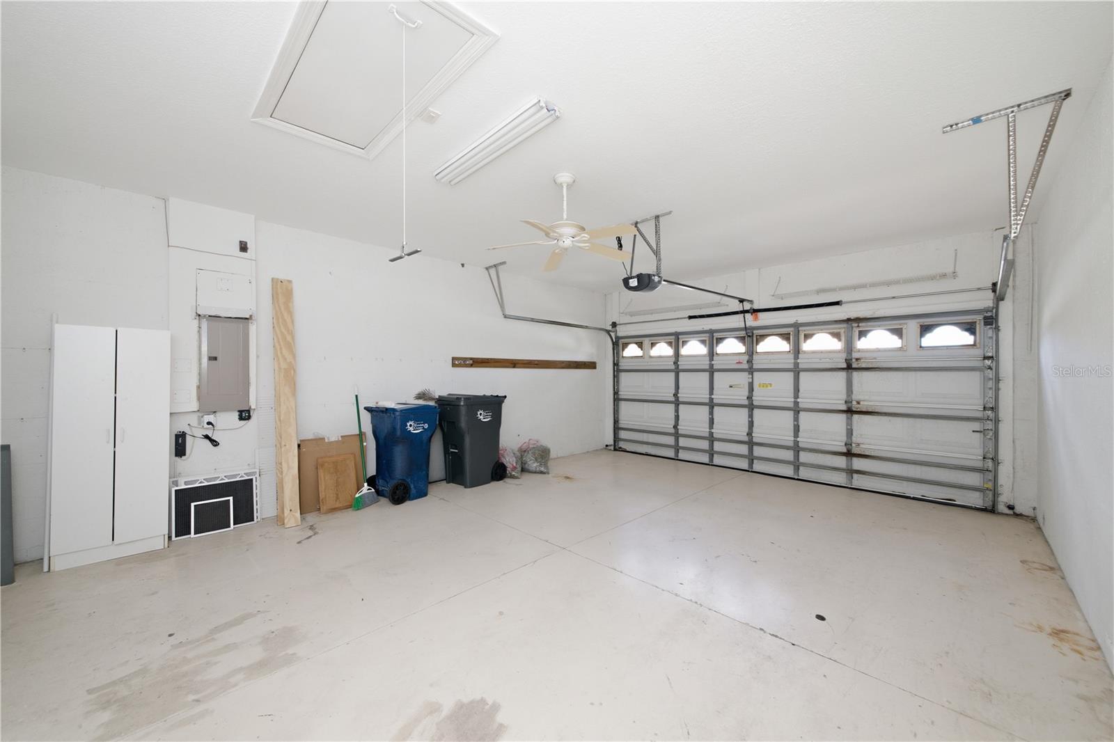 8013 STIRLING FALLS CIR — photo 43