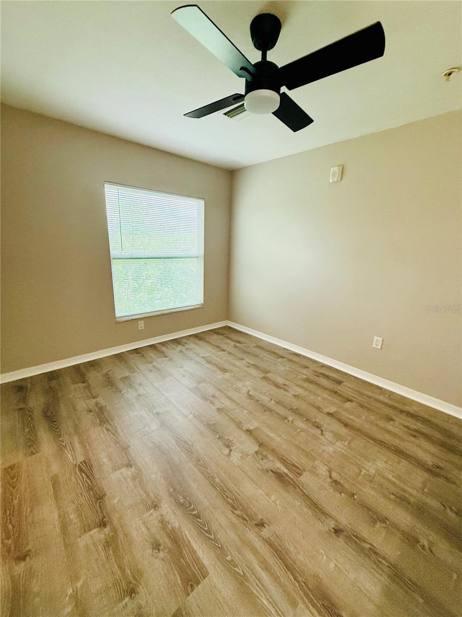 1410 MAGELLAN DR — photo 3