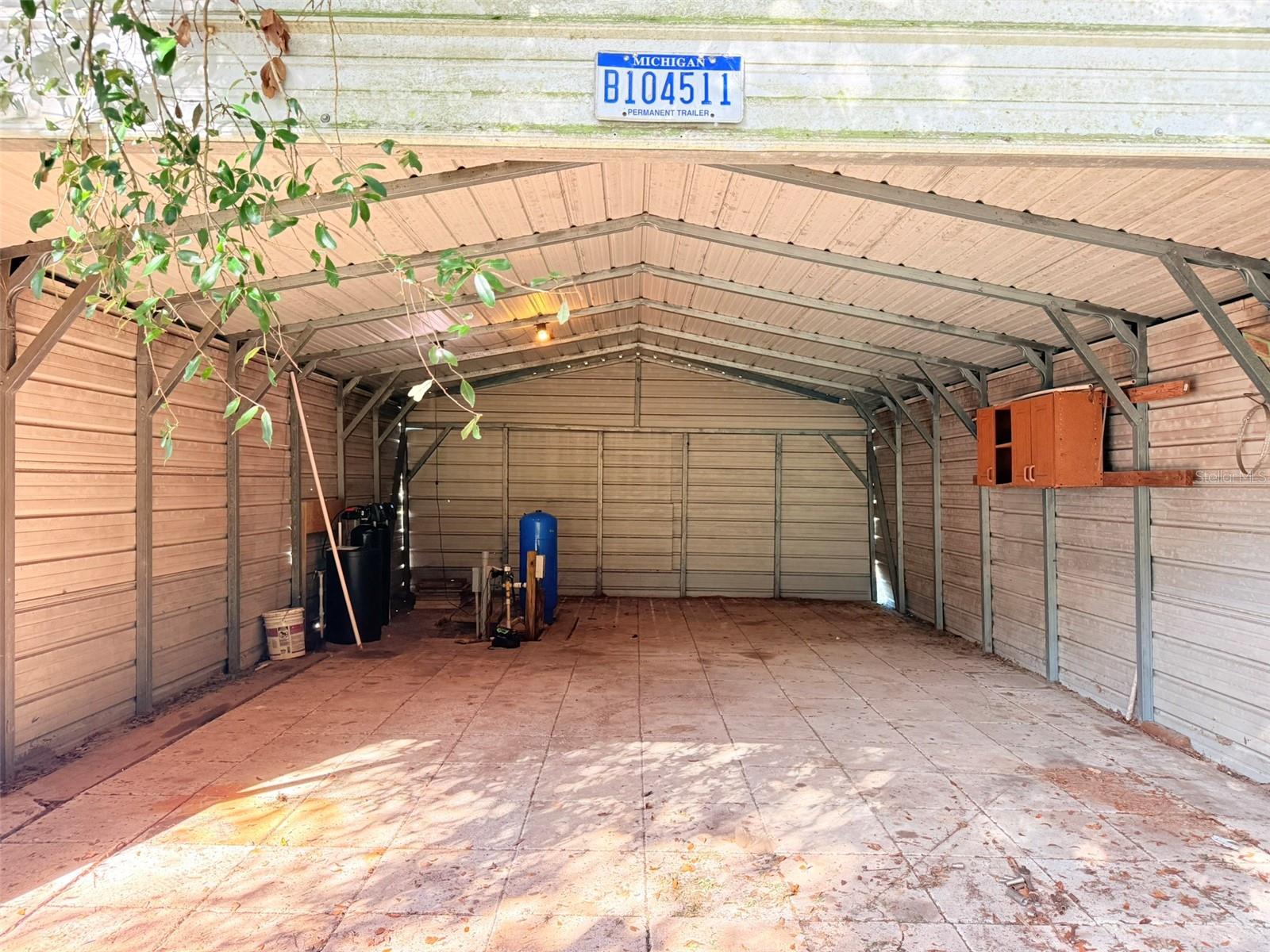 3131 ROAD RUNNER RD — photo 31