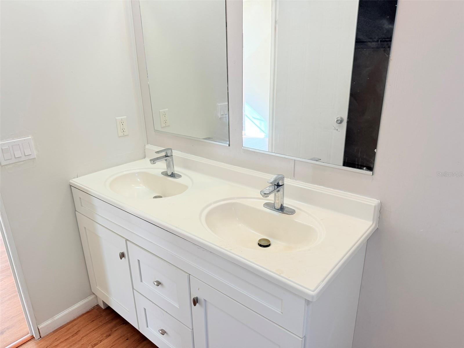 3131 ROAD RUNNER RD — photo 19