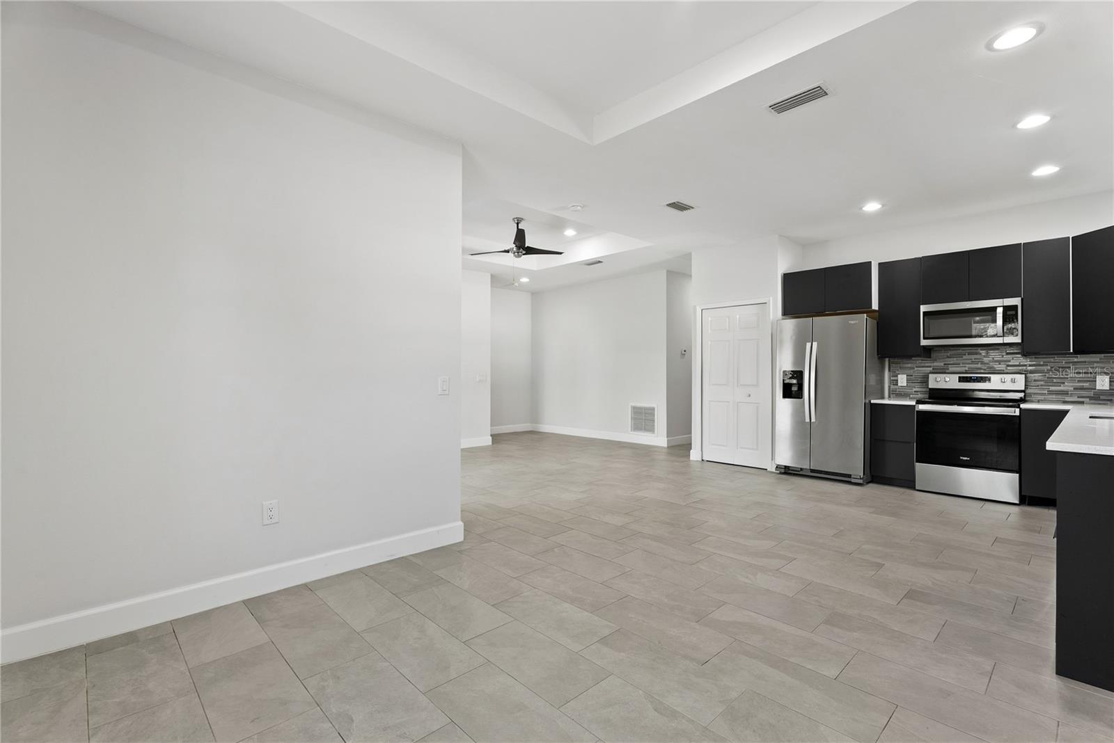 5784 GADSHAW AVE — photo 10