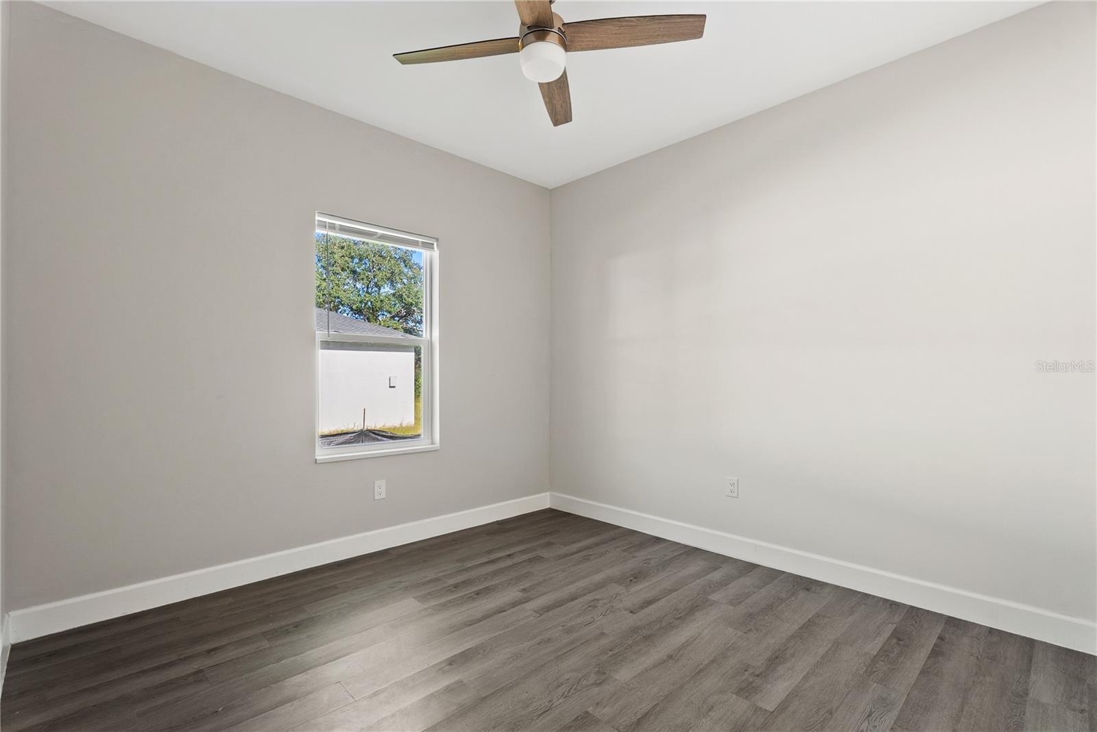 5784 GADSHAW AVE — photo 18