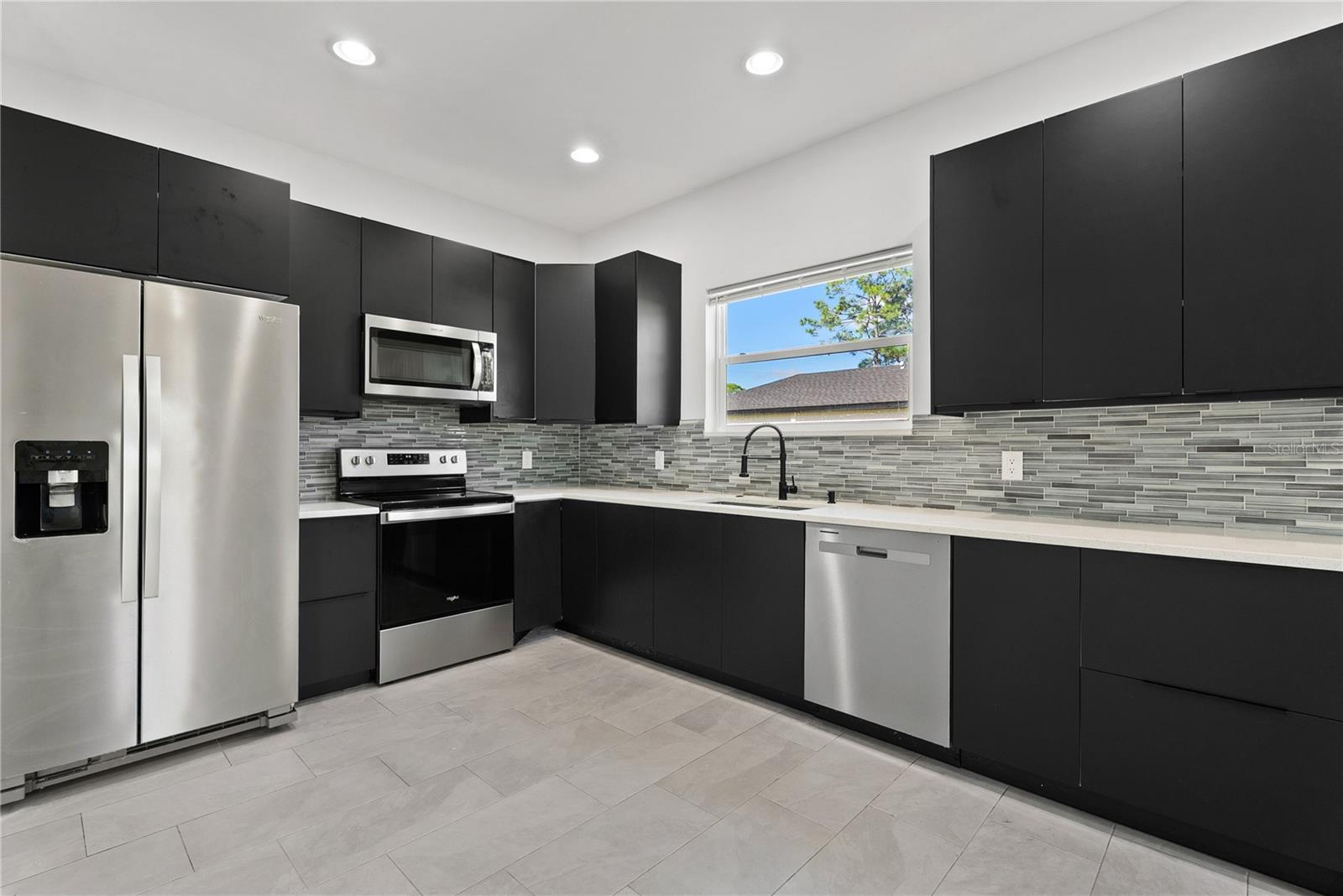 5784 GADSHAW AVE — photo 7