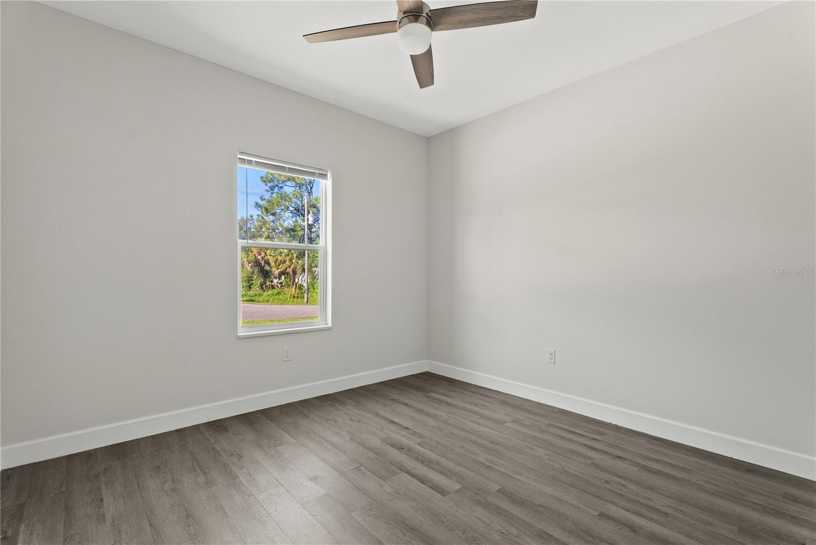 5784 GADSHAW AVE — photo 21