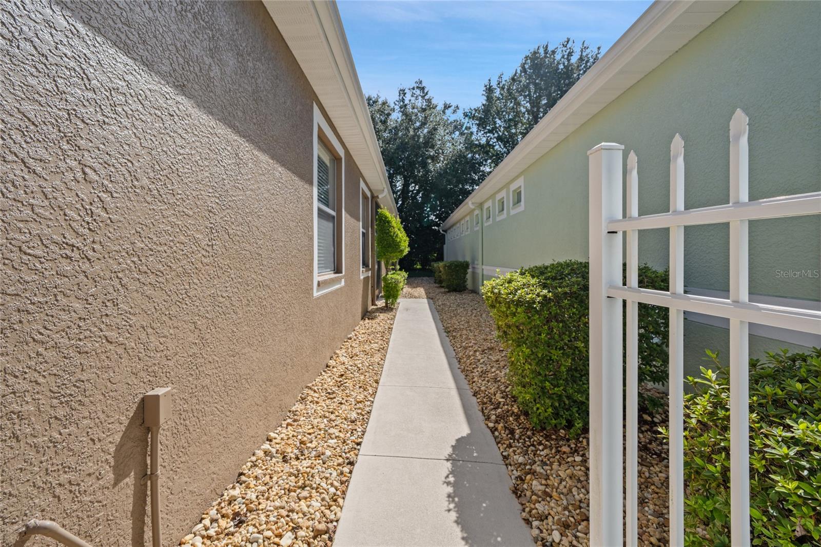 8112 AMBERSWEET PL — photo 5