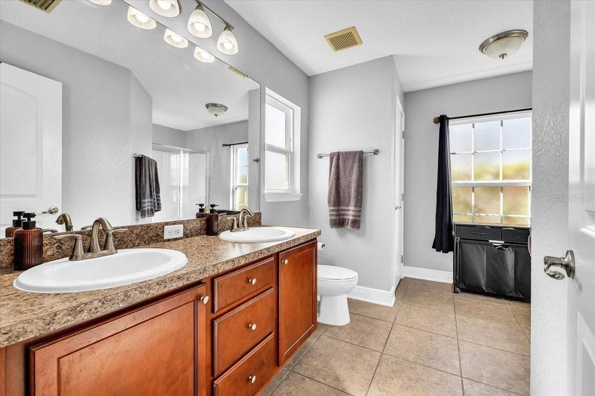 10912 KIRKWALL PORT DR — photo 18