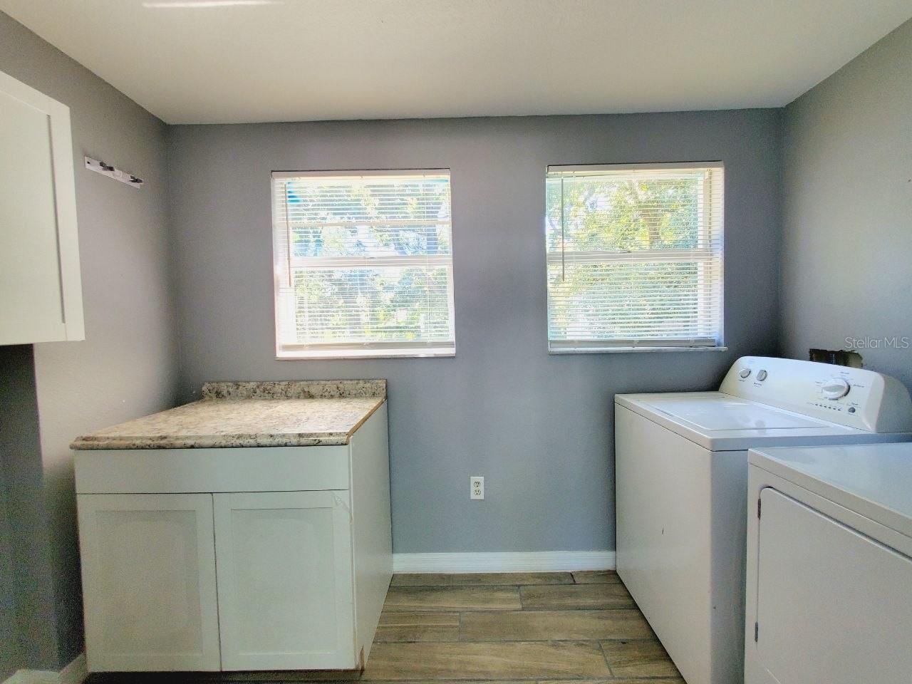 3615 LINDELL AVE — photo 22