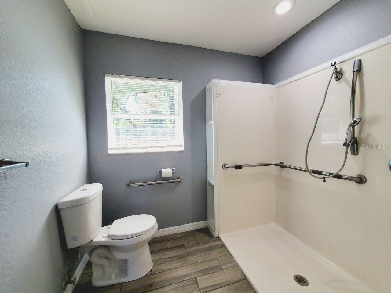 3615 LINDELL AVE — photo 27