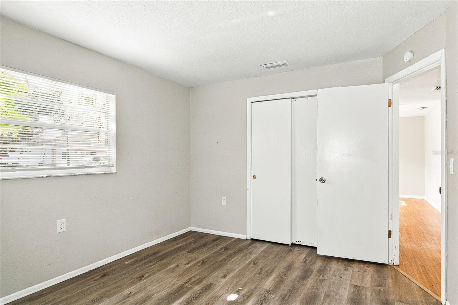 9135 MAYNARD AVE — photo 13