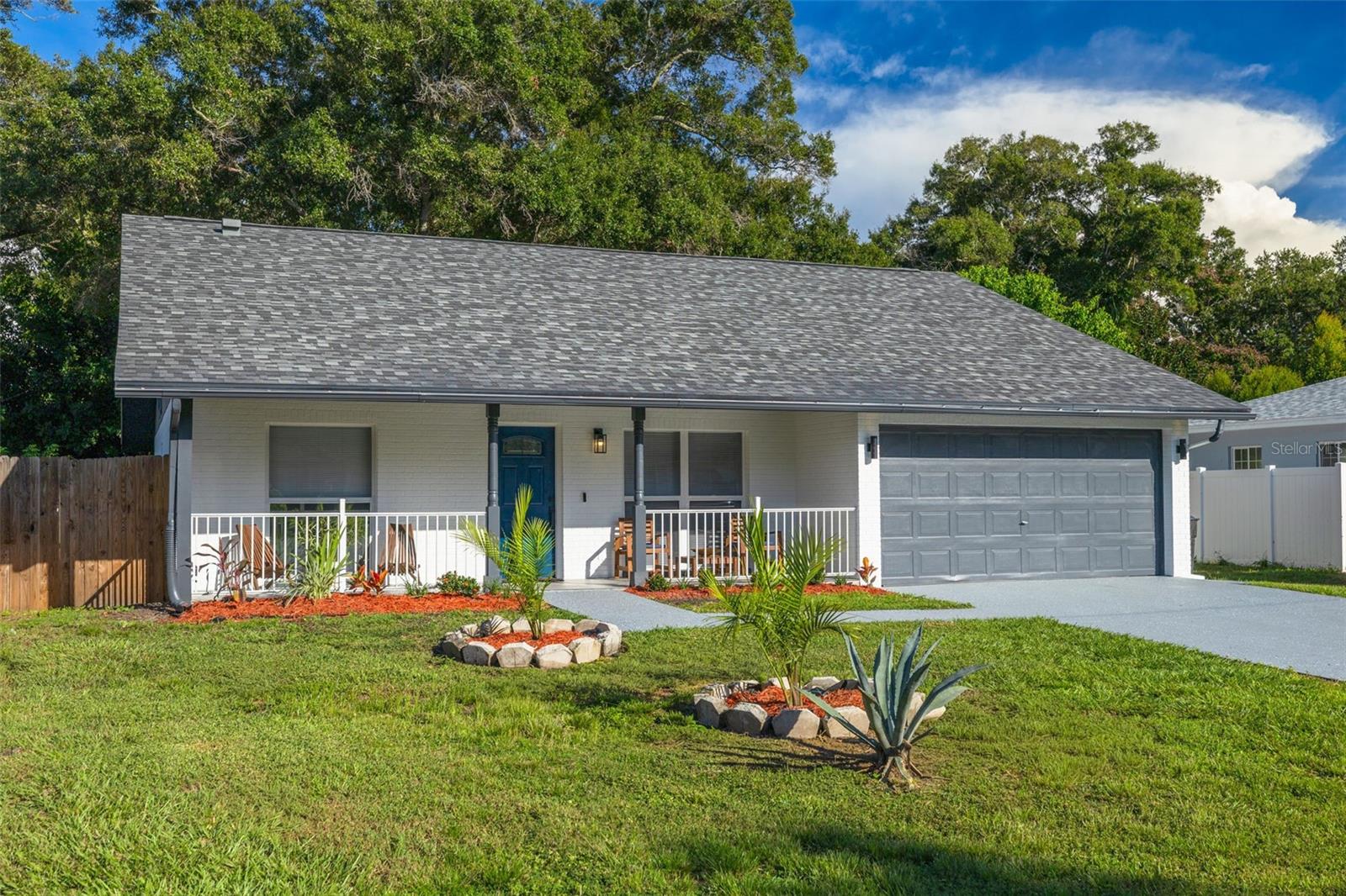 5 S JUPITER AVE — photo 2