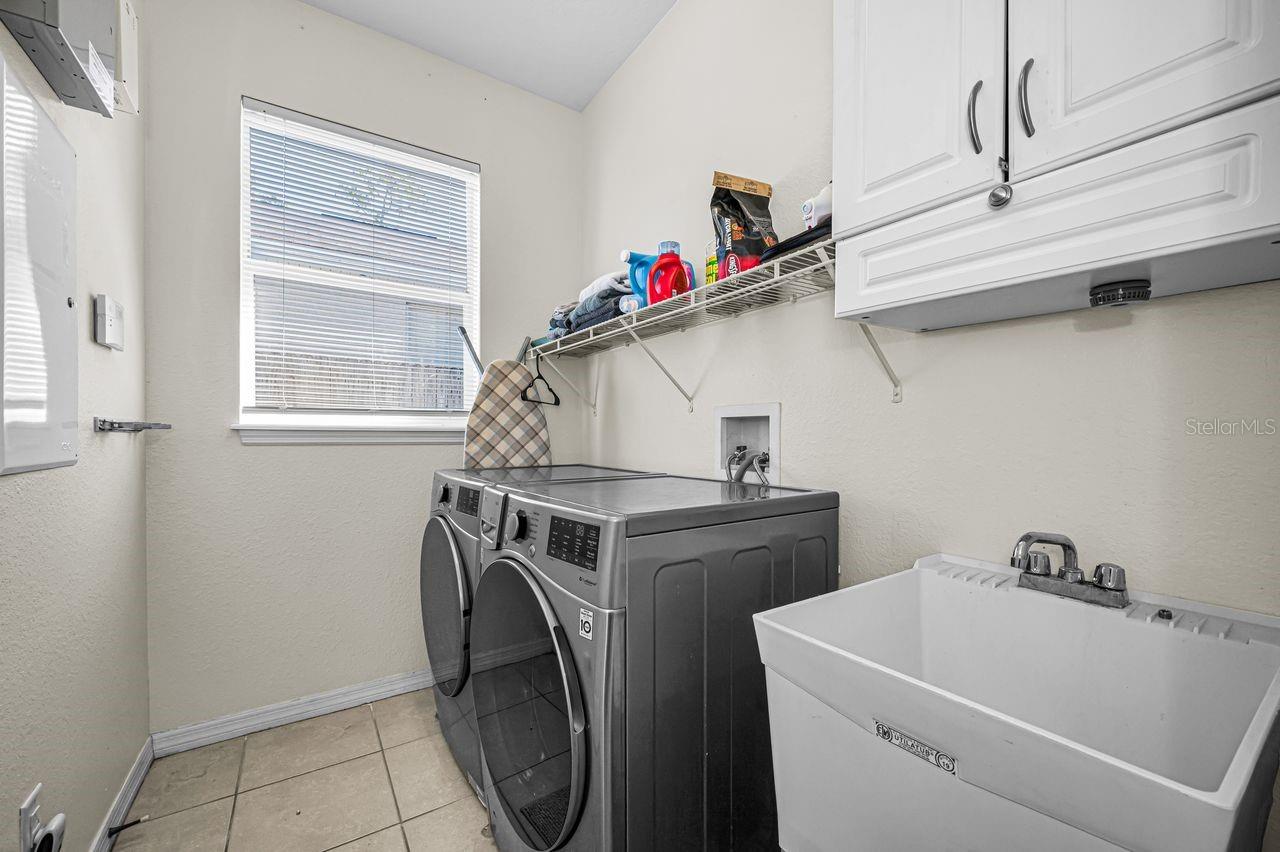 1239 VISTA WAY — photo 22