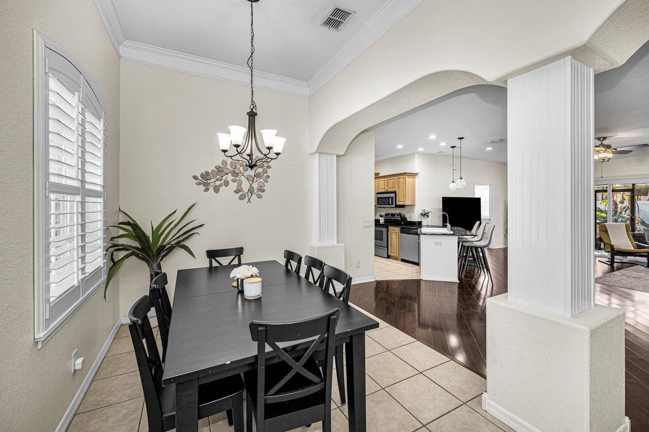 1239 VISTA WAY — photo 8