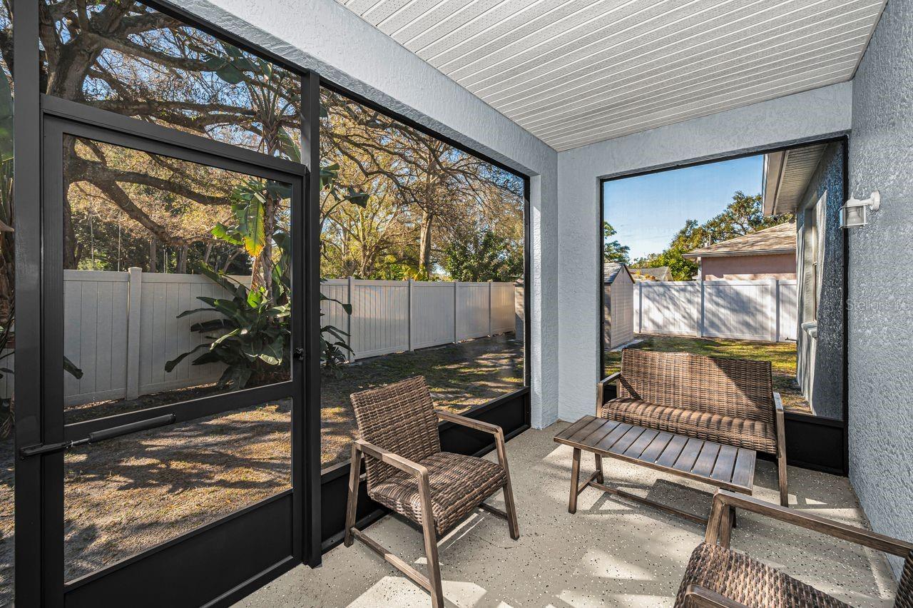 1239 VISTA WAY — photo 33