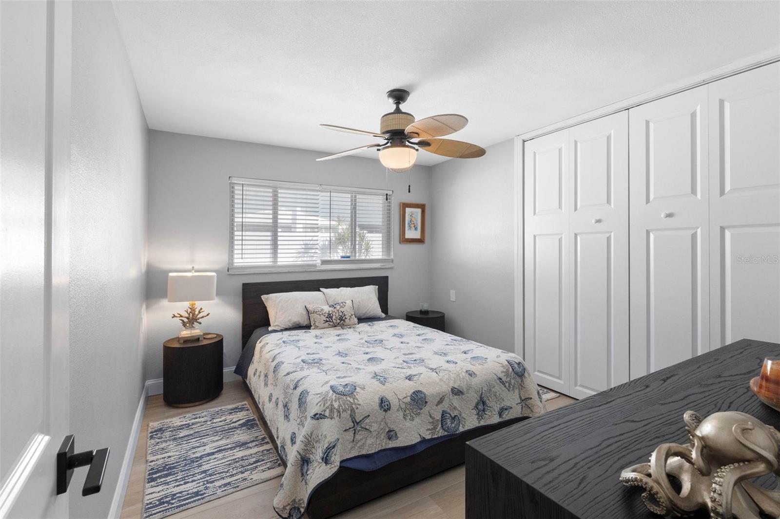 68 S WINDWARD IS W — photo 43