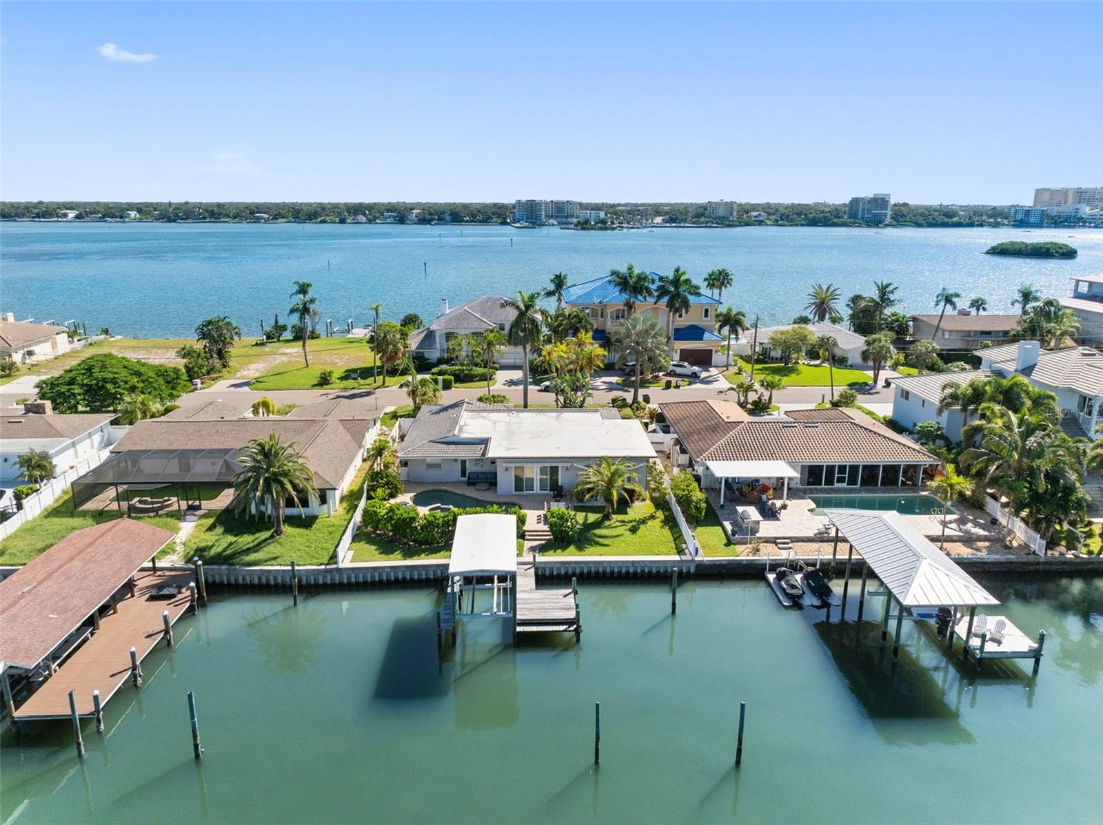 68 S WINDWARD IS W — photo 91