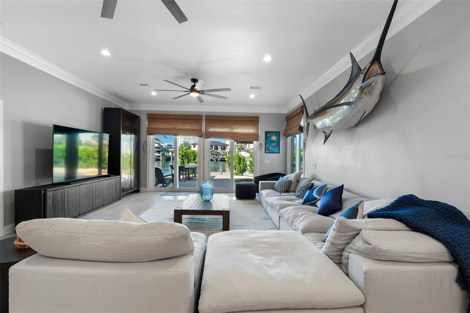 68 S WINDWARD IS W — photo 11