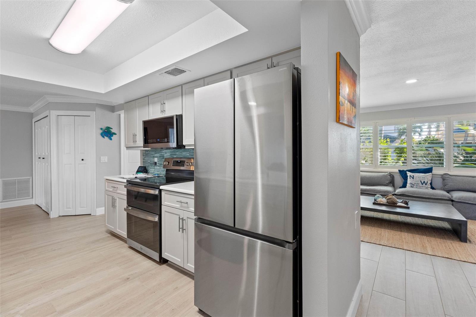 68 S WINDWARD IS W — photo 28