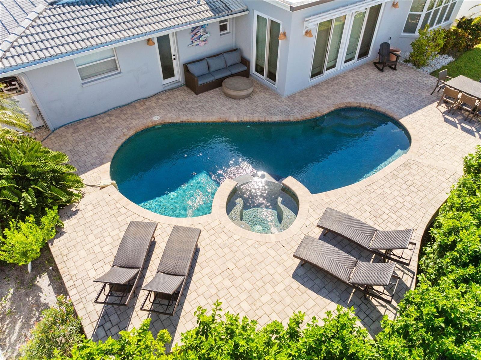 68 S WINDWARD IS W — photo 87