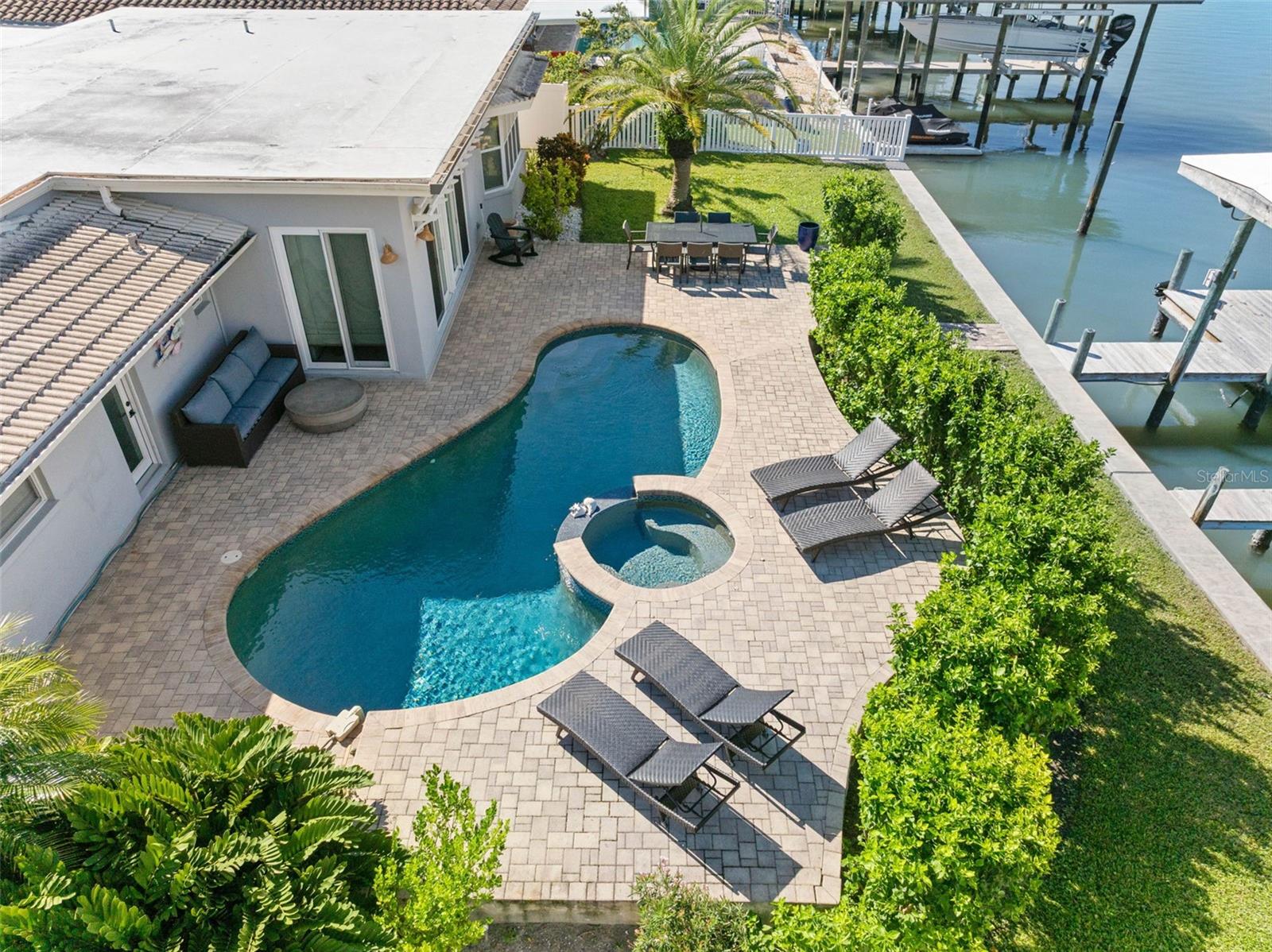 68 S WINDWARD IS W — photo 88