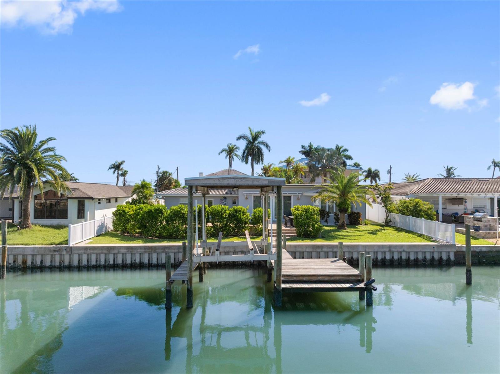 68 S WINDWARD IS W — photo 84
