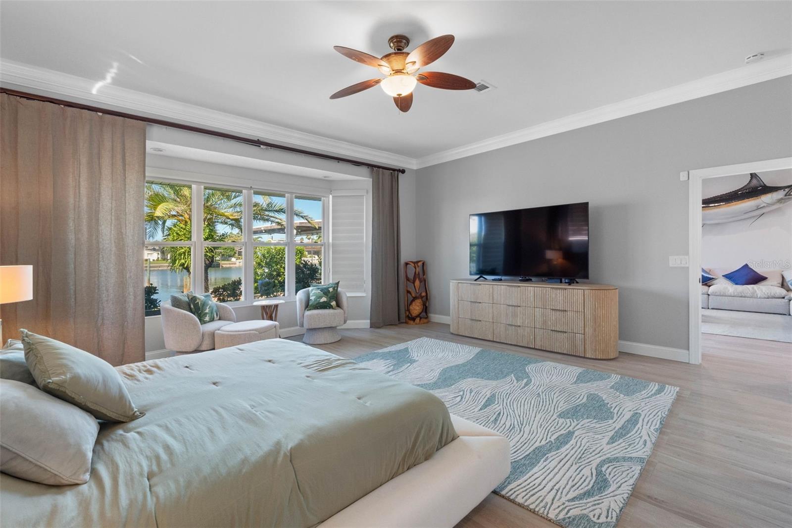 68 S WINDWARD IS W — photo 36