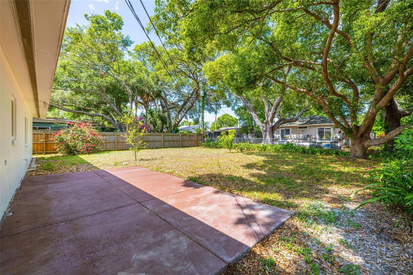 1500 SAN MATEO DR — photo 25