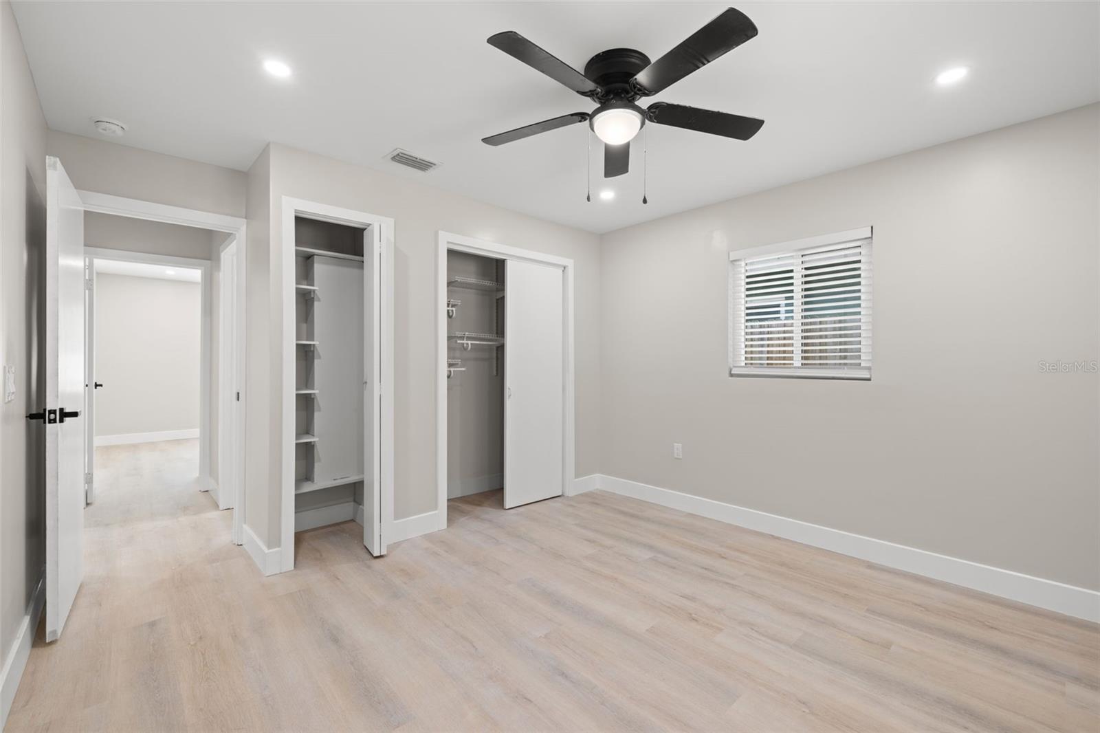 1500 SAN MATEO DR — photo 23